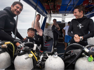 Daily Diving Tours Dive Boat Scuba Iguana